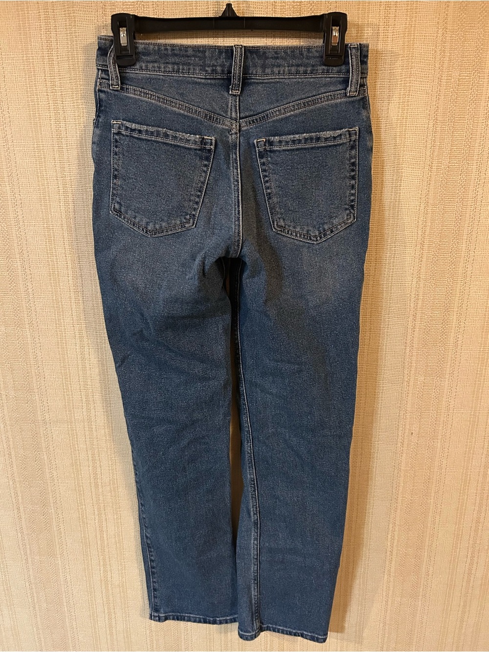 Jeans - Picture 2 of 3